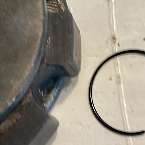 1.5” round gold colored peacock shell pearl like dangle drop fishhook earrings - Picture 9 of 10